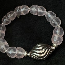 Rosenquarz Armband mit Silber | Handmade in Berlin | Exklusiver Edelsteinschmuck von buddhapearls