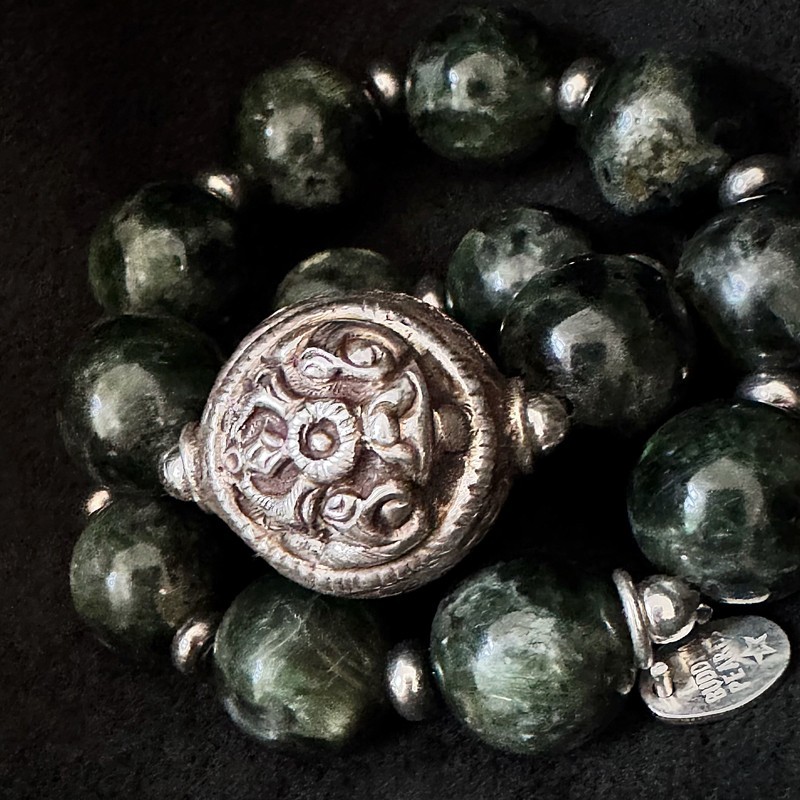 Seraphinit Armband mit tibetischer Silberperle | buddhapearls