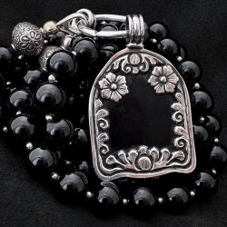 Turmalin Kette mit Buddha Anhänger aus Onyx & Silber | buddhapearls Berlin